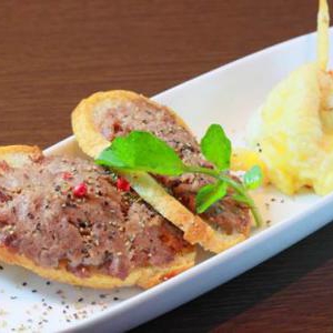 大人ニキビを防ごう!ニキビ予防に良い食べ物