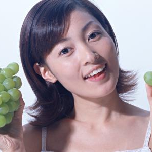 不足は乾燥肌の原因?お肌を保つ為に必要な栄養素5種
