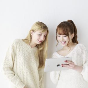 友人が幸せそうにしていると自分と比べてしまう