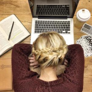 ストレスによって眠れないことがあるあなたへ