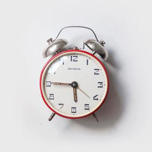 眠れない夜と気になる睡眠時間について。