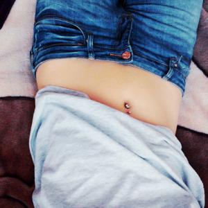 生理で腰痛を感じる時はツボで対策を