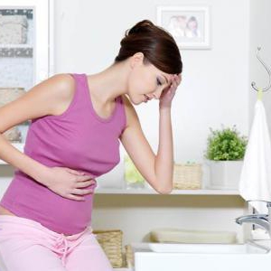 妊娠中のお腹の張り…症状とすべきこと
