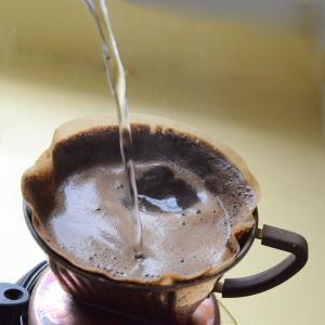 コーヒーを飲むと偏頭痛が治る?
