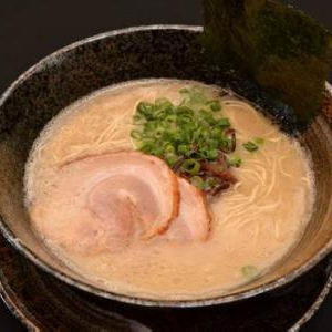 むくみやすい身体や顔をつくるNGな食べ物