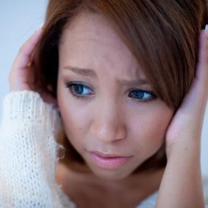 花粉症で起こる頭痛の原因とは?