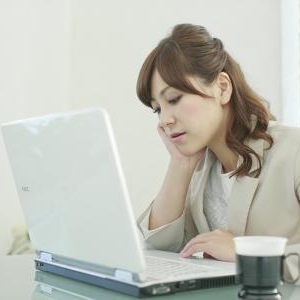眠れない原因は生活リズムの乱れや崩れ