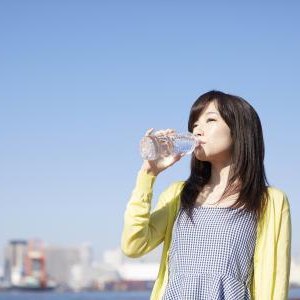女性の悩みの脇汗は生活習慣の見直しが大事