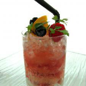 夏バテの原因のひとつ、冷たい飲み物の飲みすぎ