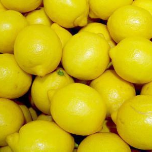 夏バテ予防にはレモンを常備