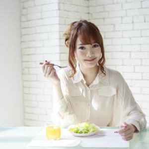 夏バテ予防に効果的な食べ物について