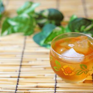 カロリーを気にせず水分補給できるお茶