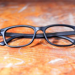 100均のUVカットメガネで紫外線をシャットアウト