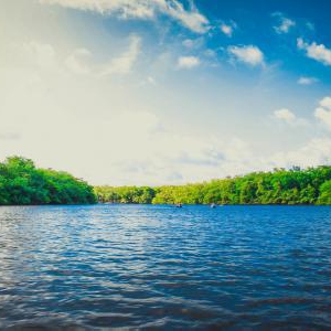 日焼け止めのSPF、季節は無関係
