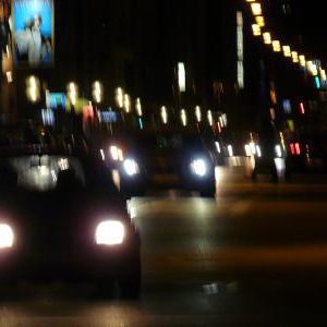 雨の日の夜長にドライブを楽しみたい