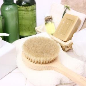 まぶたのむくみを即効で治す!おすすめむくみ解消法5選