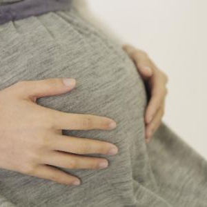 皆はどうしてる?先輩ママたちに聞いたつわりと仕事の付き合い方