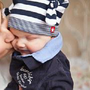 赤ちゃんに薬はいらない?母乳で様子を見るべき鼻づまりとは