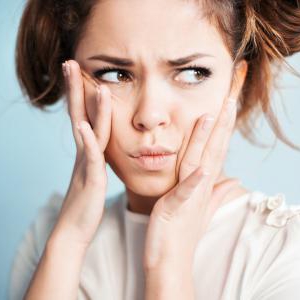 意外と迷う?女性の薄毛は何科で診てもらったらいいの?