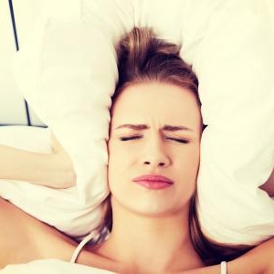 この時期眠れなくなる花粉症女子必見!家で手軽にできる対策方法