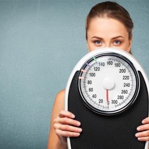 40代は太りやすい! 体重増加に悩む40代のお助けアイテムって?