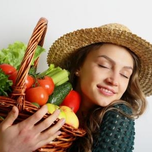 シミを目立たなくする人気の栄養素とは?