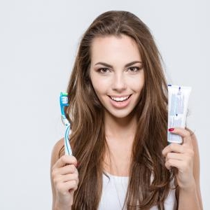 歯ぐきに良いものやホワイトニング効果のある「オーガニック歯磨き」