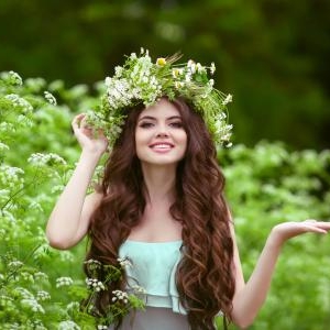 植物的な香りでスムースなどの質感があるボタニカルシャンプーとは