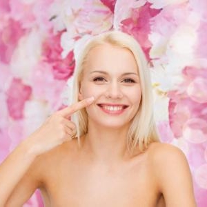 梅宮アンナやあびる優も驚いた!コラーゲンを復活させる独自成分の作用が凄い!
